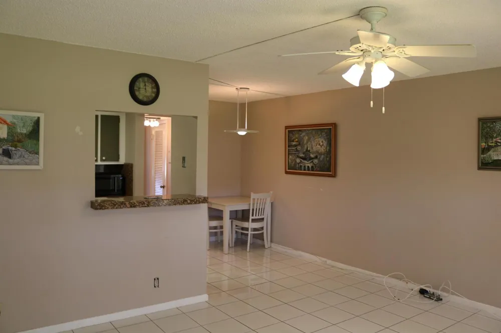 554 Mansfield Boca Raton, FL 33434