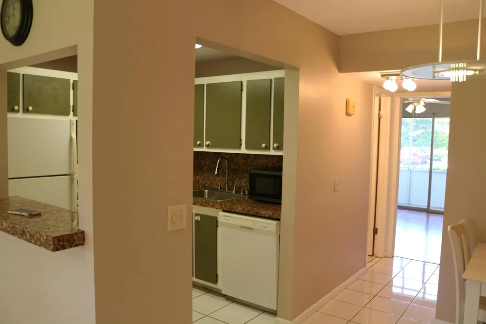554 Mansfield Boca Raton, FL 33434