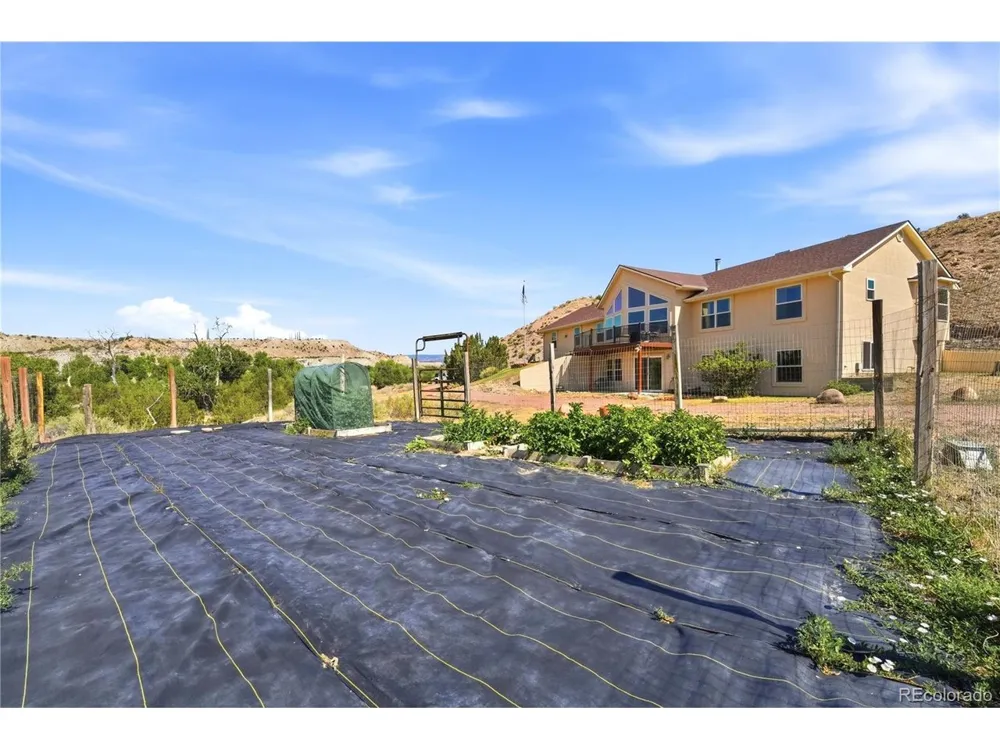 570 Valley Drive Penrose, CO 81240