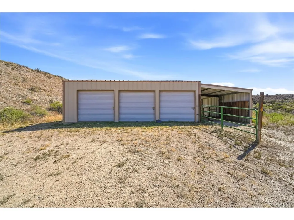 570 Valley Drive Penrose, CO 81240