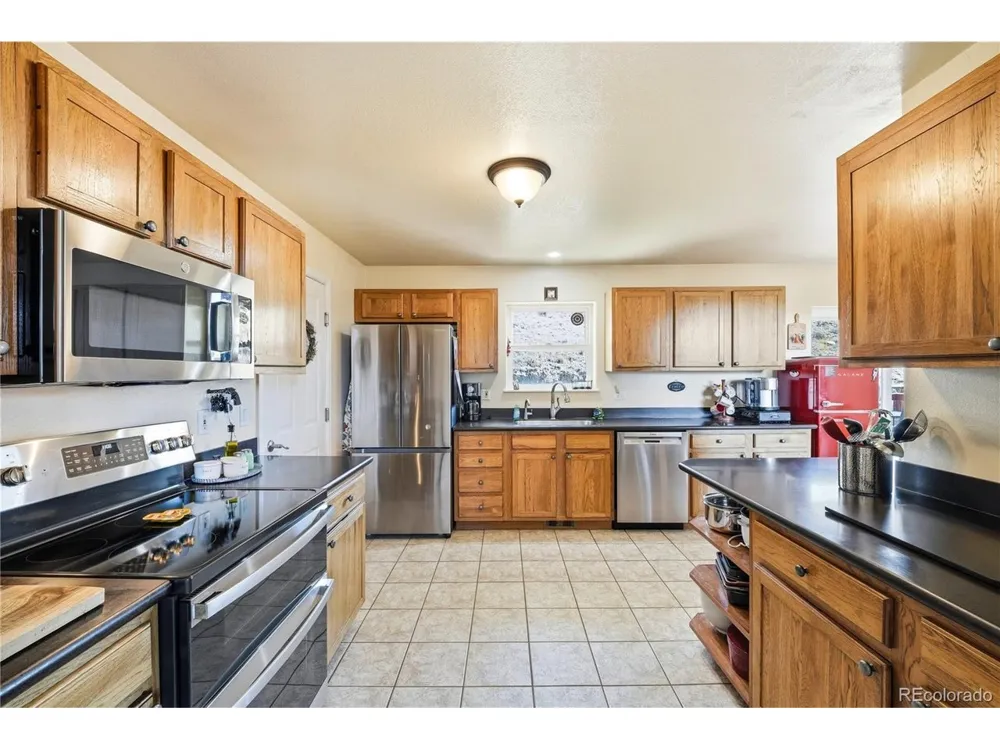 570 Valley Drive Penrose, CO 81240