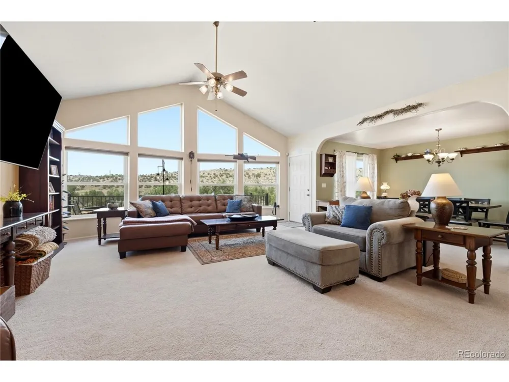 570 Valley Drive Penrose, CO 81240