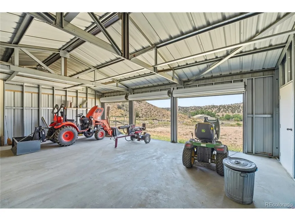 570 Valley Drive Penrose, CO 81240