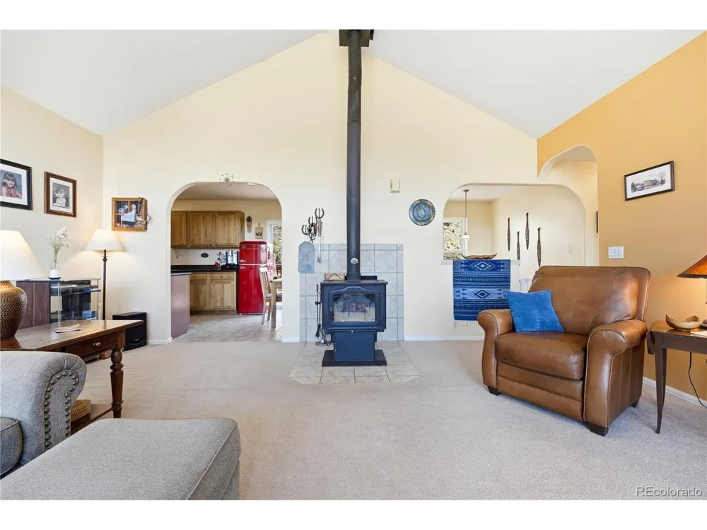 570 Valley Drive Penrose, CO 81240