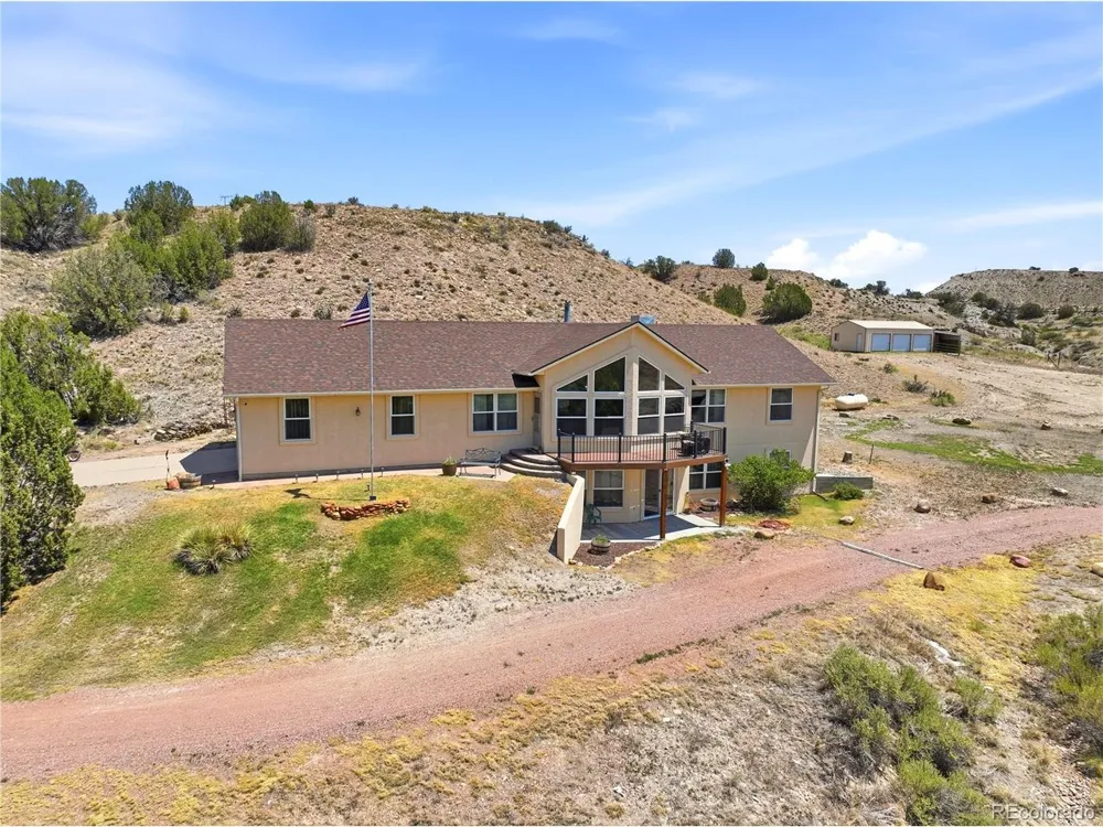 570 Valley Drive Penrose, CO 81240