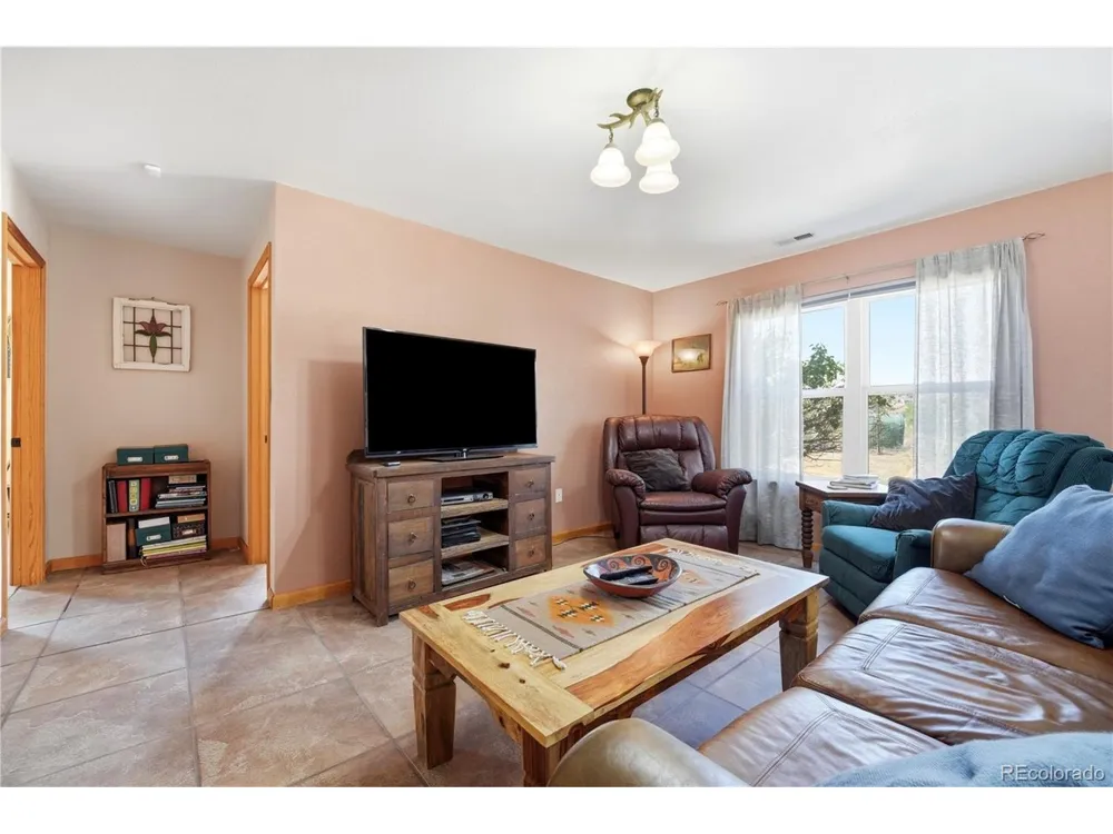 570 Valley Drive Penrose, CO 81240