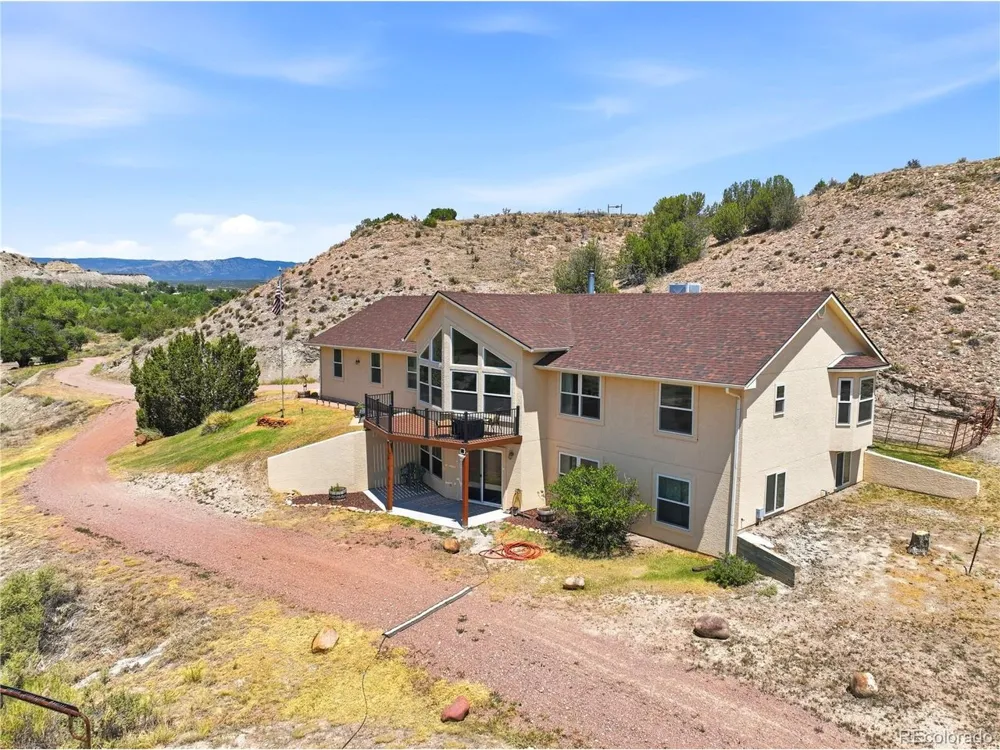 570 Valley Drive Penrose, CO 81240