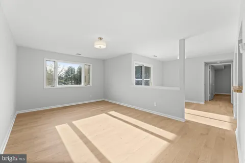 3226 SAYRE DRIVE