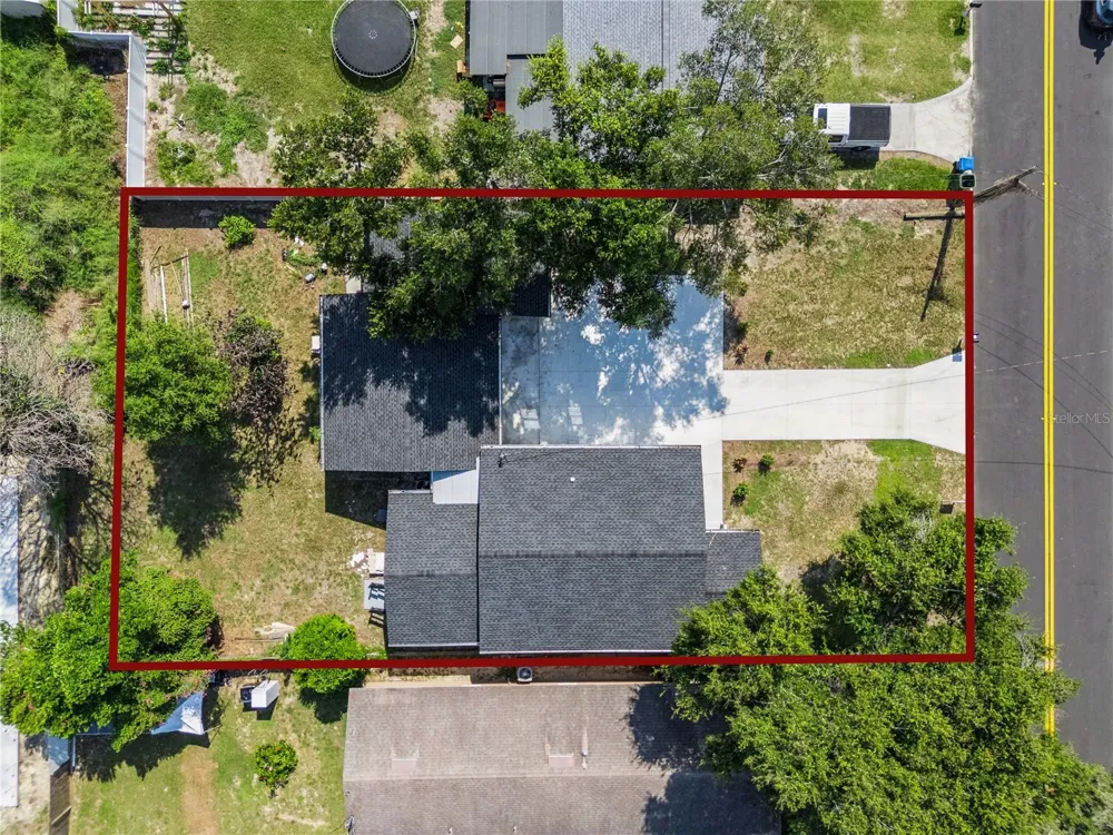 207 AVENUE E SE Winter Haven, FL 33880