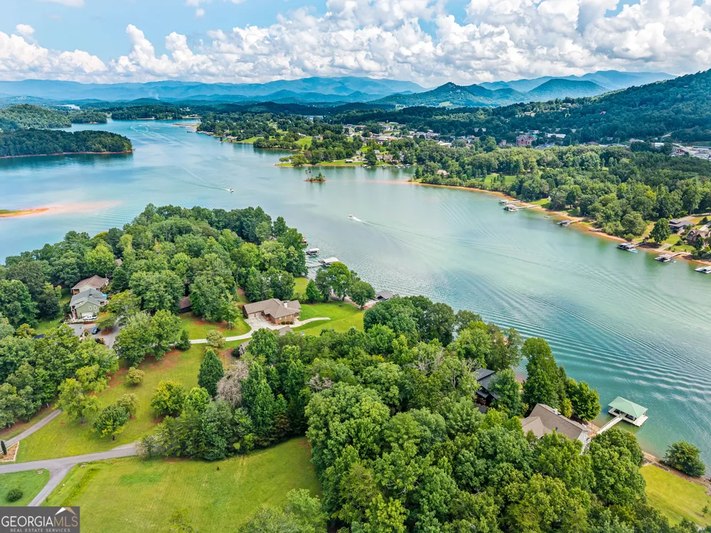 169 Windjammer SPUR Hiawassee, GA 30546