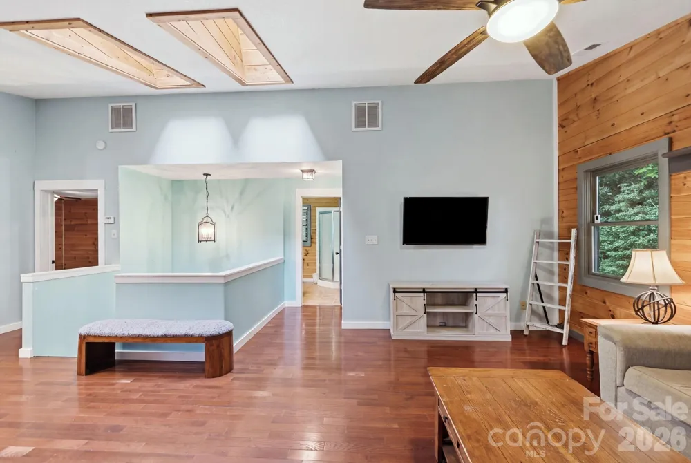 4035 Bald Creek Road Clyde, NC 28721