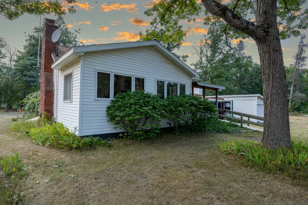 3985 S Peacock Trail Baldwin, MI 49304