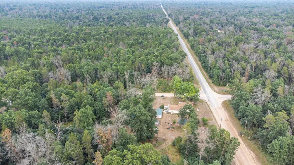 3985 S Peacock Trail Baldwin, MI 49304