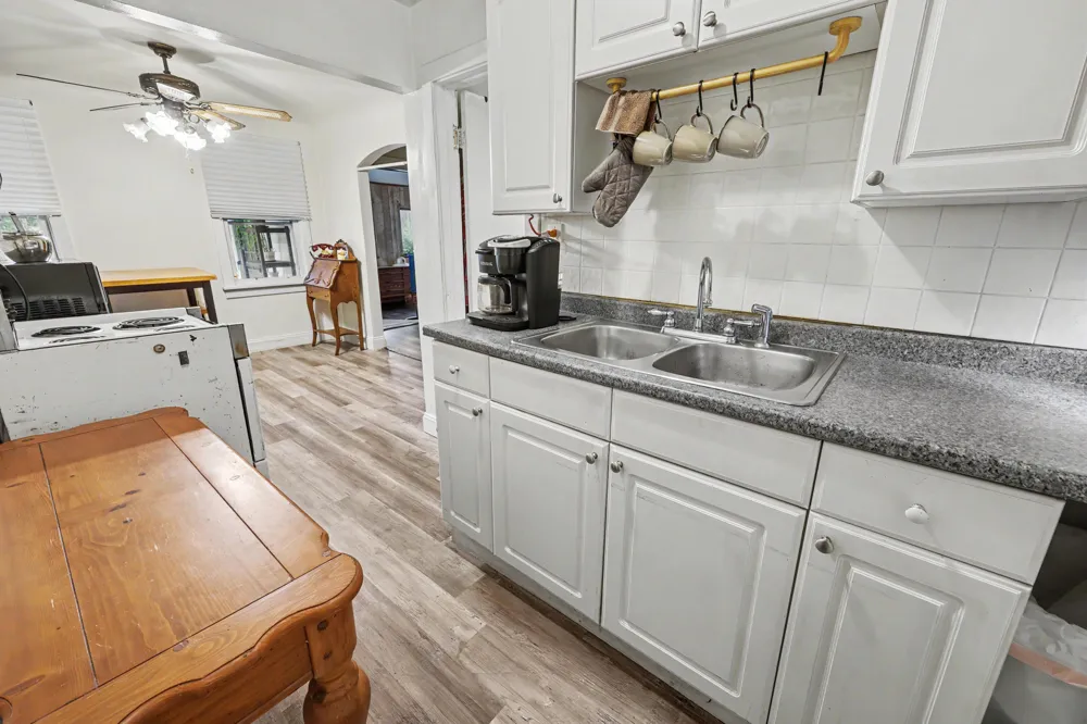 3985 S Peacock Trail Baldwin, MI 49304