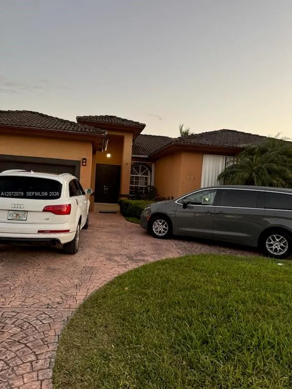 15234 SW 140th St Miami, FL 33196