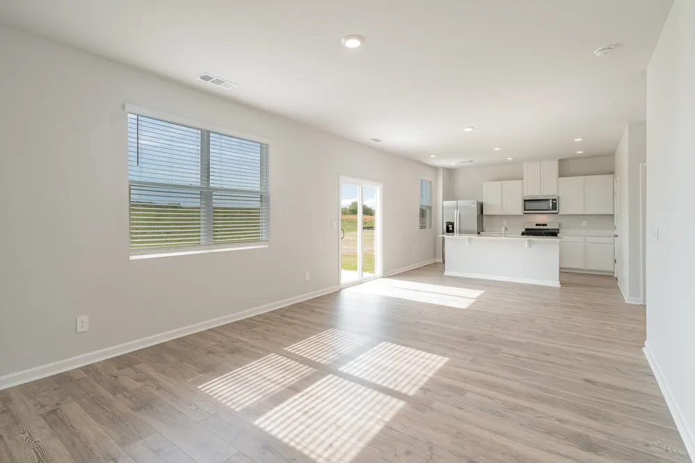 1504 Rosewood Dr White House, TN 37188