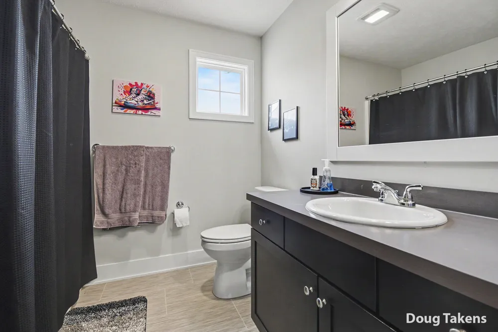 9413 Sunset Ridge Drive NE Algoma Township, MI 49341