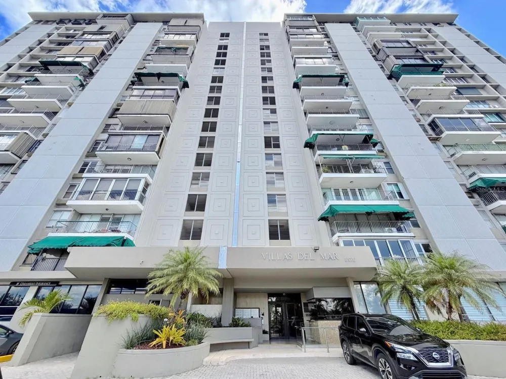 Villas del Mar PH AVE ISLA VERDE #H Carolina, PR 00979