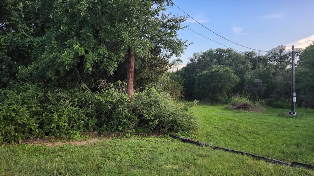 3012 Moon Court Granbury, TX 76049
