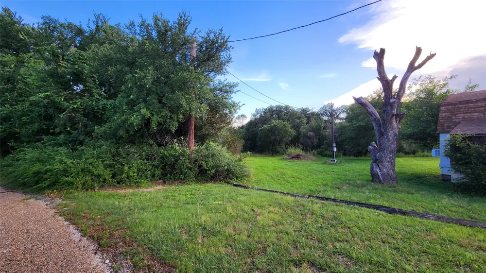 3012 Moon Court Granbury, TX 76049