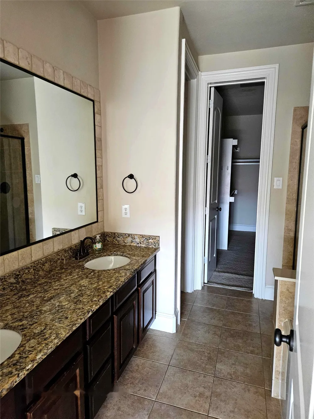 627 Senda #58 Irving, TX 75039