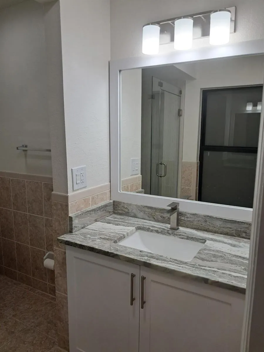 9321 NW 43RD Manor S Sunrise, FL 33351