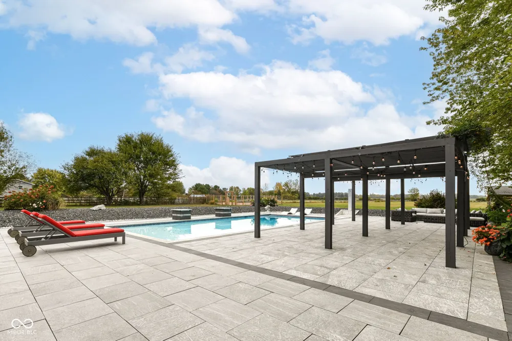 8585 County Road 925 E Brownsburg, IN 46112