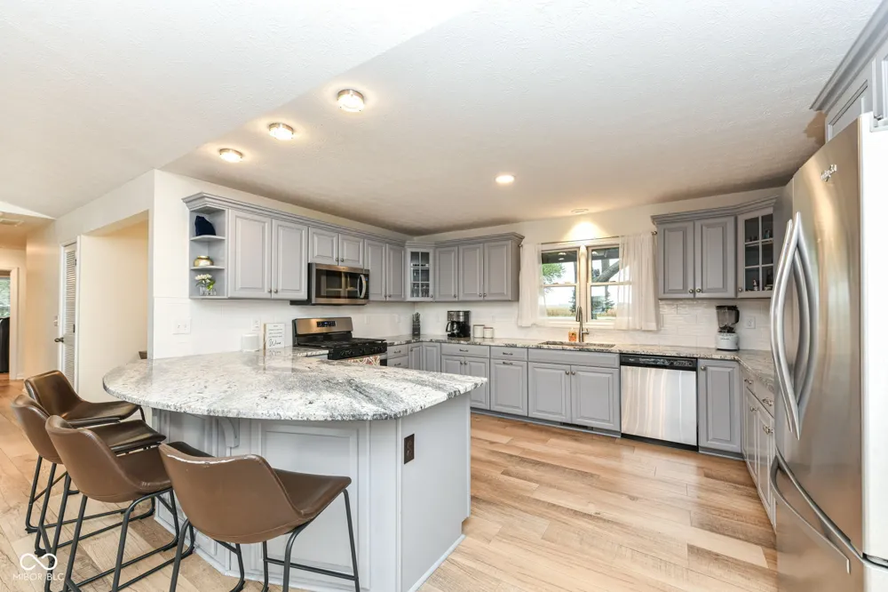 8585 County Road 925 E Brownsburg, IN 46112