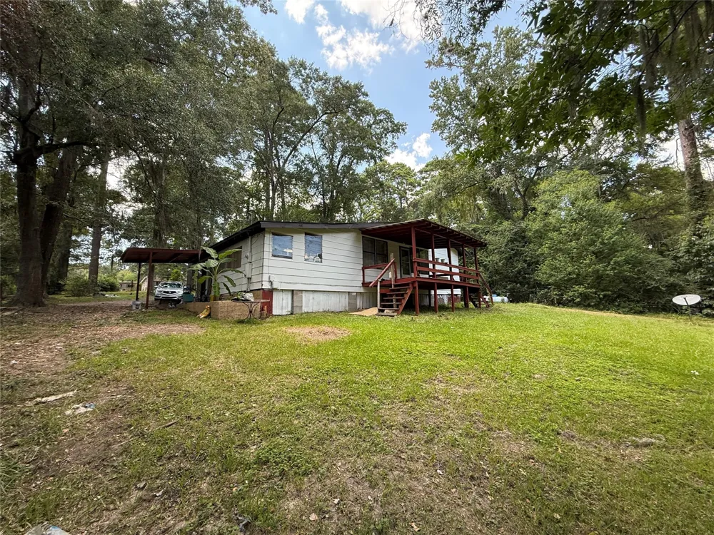 213 Dogwood Drive Elm Grove, LA 71051