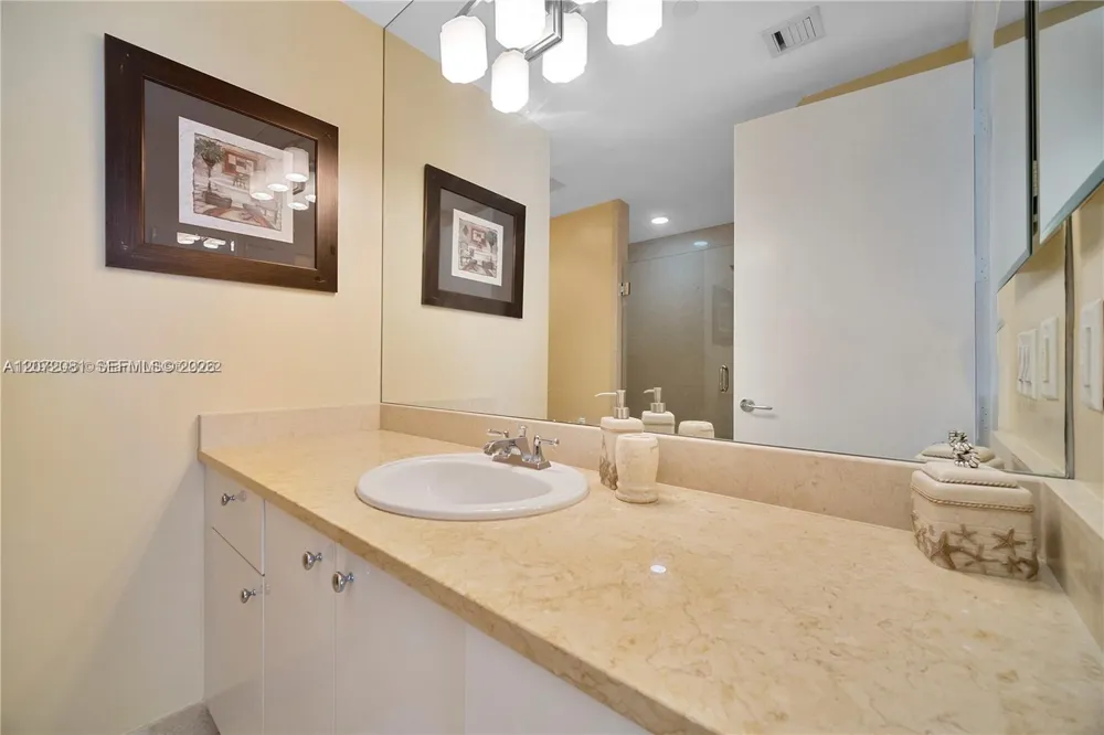 19900 E Country Club Dr #TS18 Aventura, FL 33180