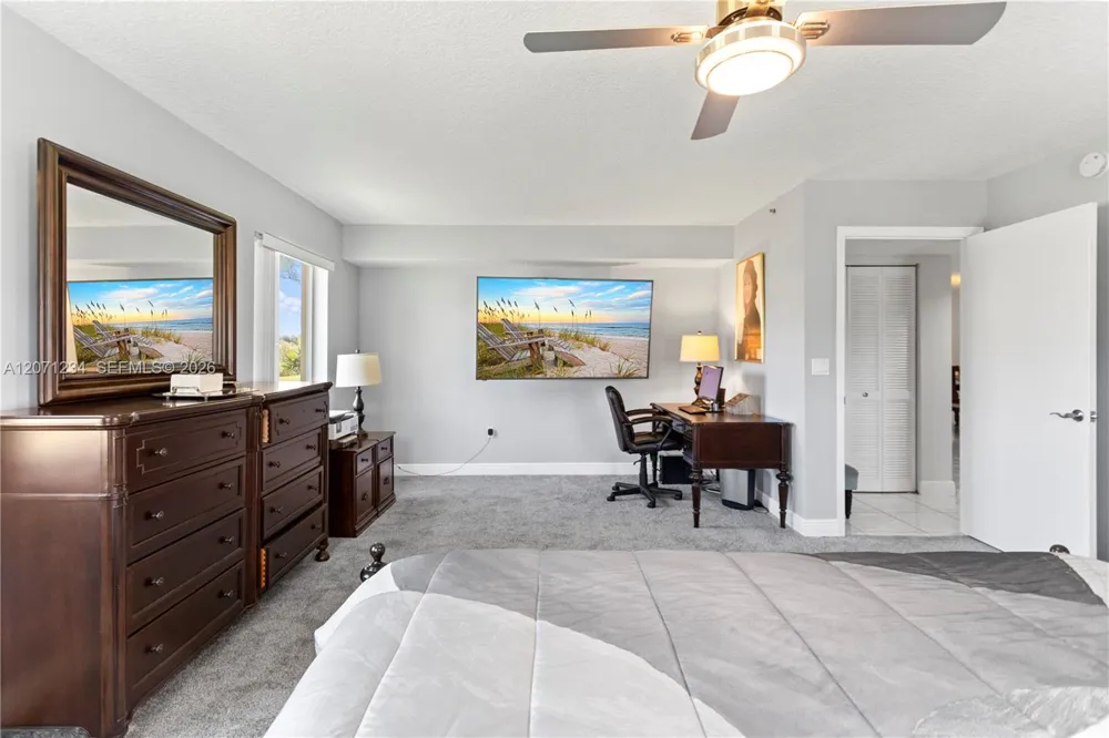 5876 Regal Glen Dr #101 Boynton Beach, FL 33437