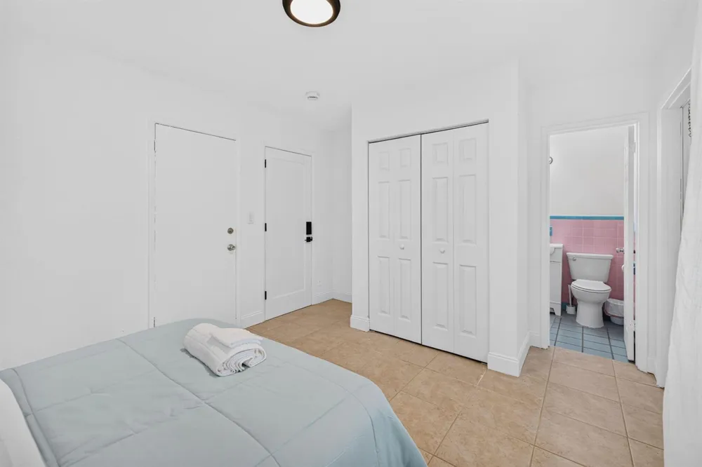 2101 SE 4TH AVENUE Fort Lauderdale, FL 33316