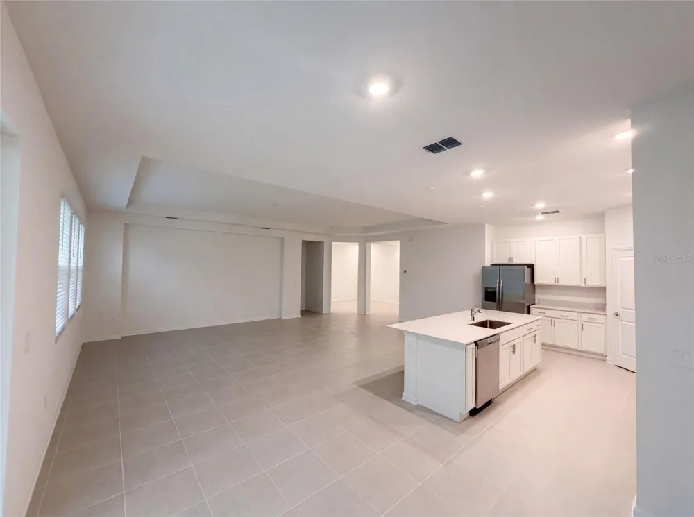 669 TUNDRA LOOP Groveland, FL 34736