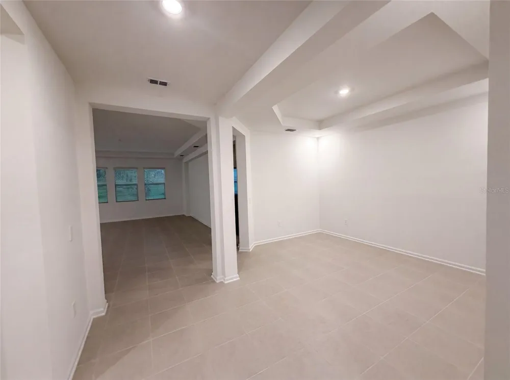 669 TUNDRA LOOP Groveland, FL 34736