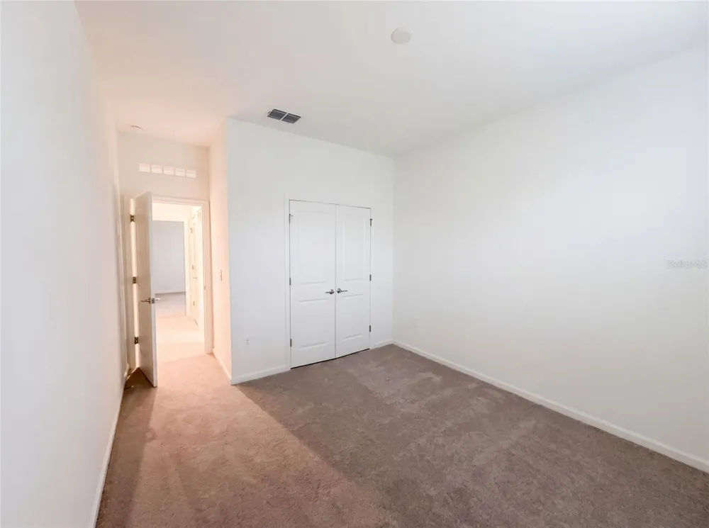 669 TUNDRA LOOP Groveland, FL 34736