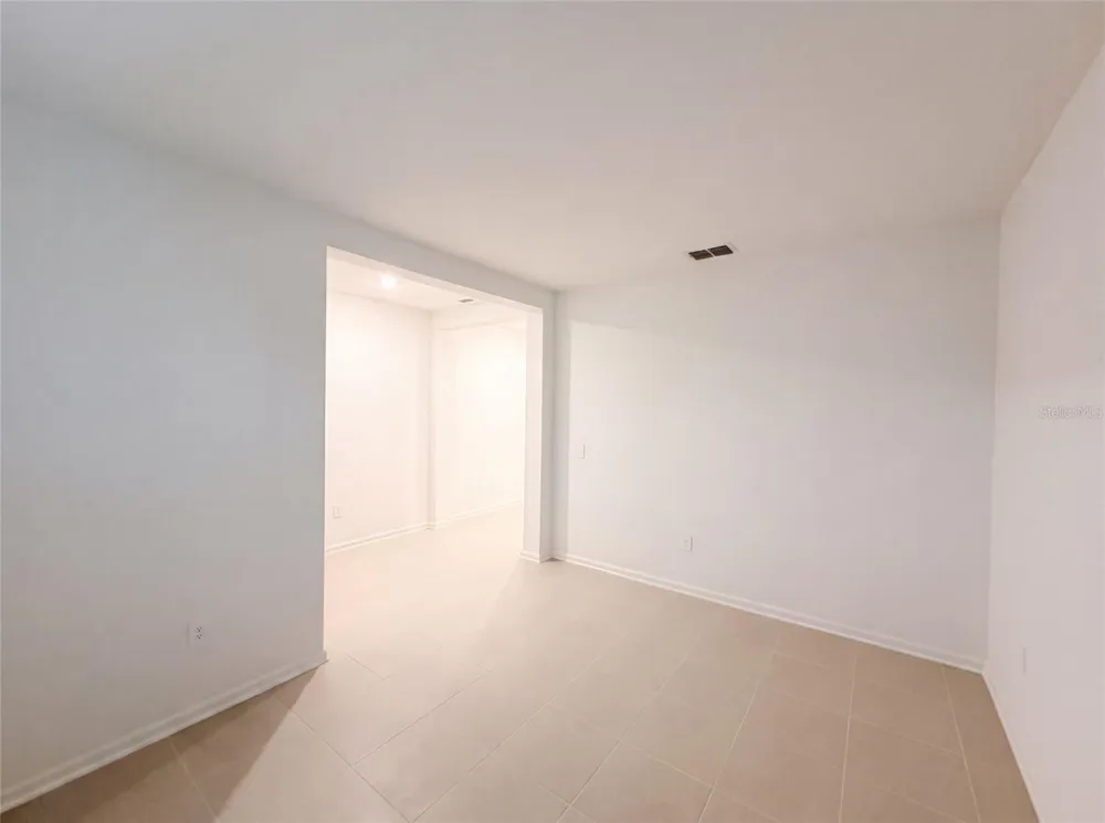 669 TUNDRA LOOP Groveland, FL 34736