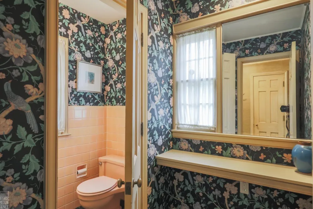 1024 Buckingham Road Grosse Pointe Park City, MI 48230