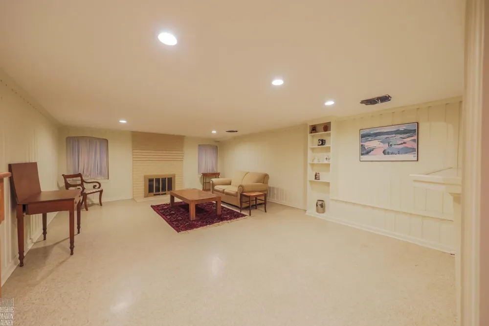 1024 Buckingham Road Grosse Pointe Park City, MI 48230
