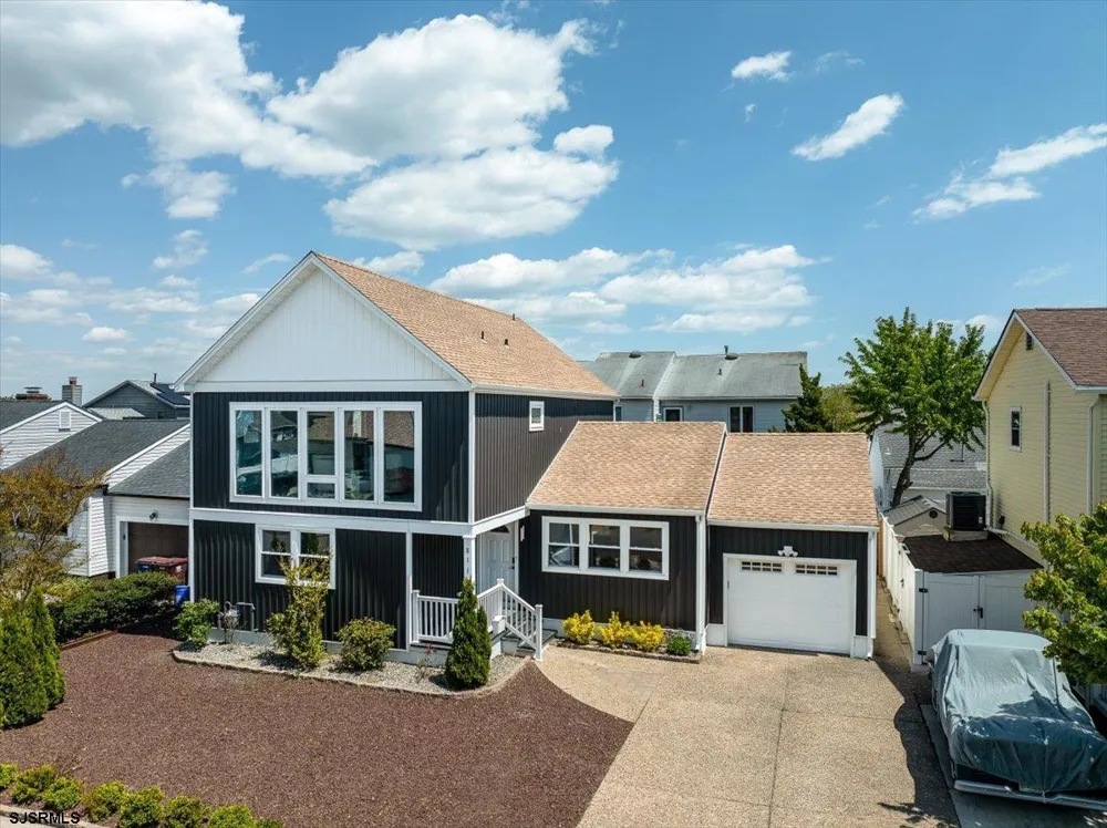 811 N Burghley Ave Ventnor, NJ 08406