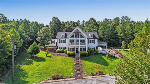 250 Crowe Springs Road NW