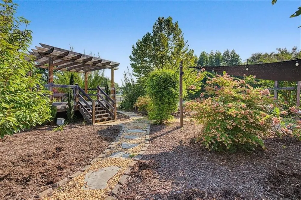 250 Crowe Springs Road NW Cartersville, GA 30121