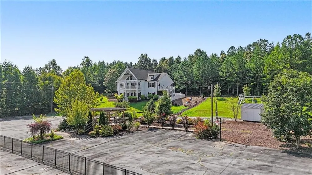 250 Crowe Springs Road NW Cartersville, GA 30121