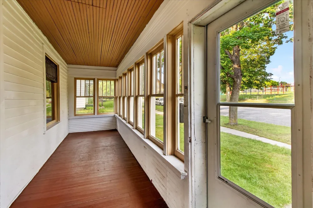 408 S Higbee Street Reed City City, MI 49677