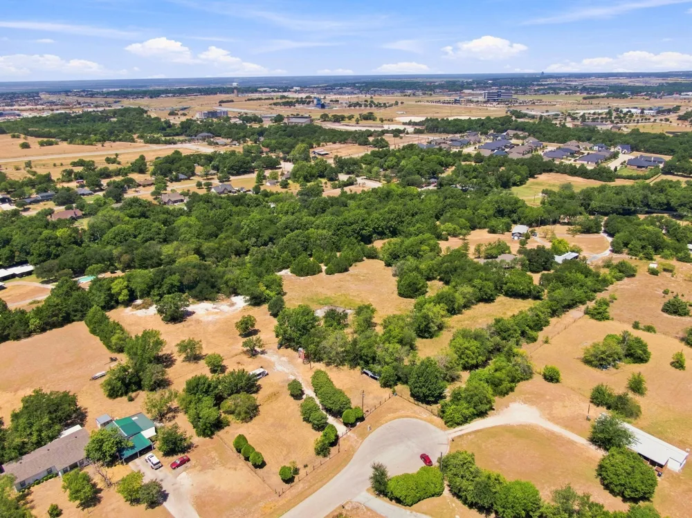 1808 Sunlit Court Midlothian, TX 76065