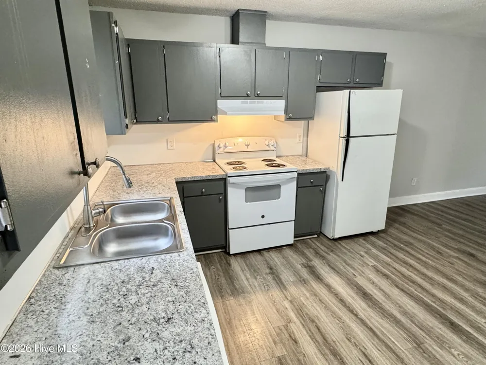 1400 E 1st Street #B Greenville, NC 27858