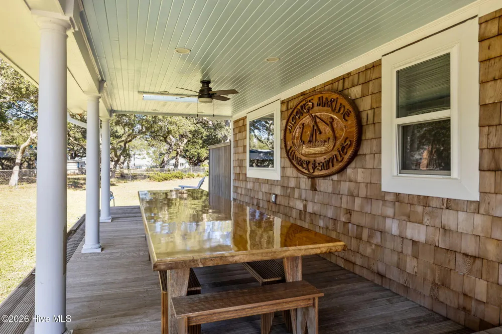 182 Lewistown Road #1 Beaufort, NC 28516