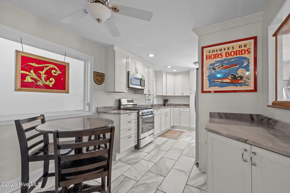 182 Lewistown Road #1 Beaufort, NC 28516