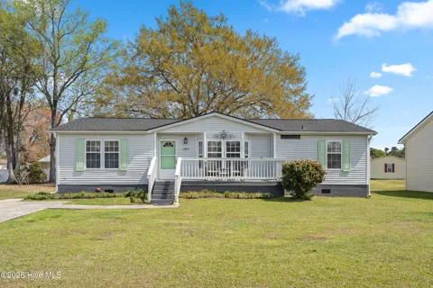 1085 Waterview Lane