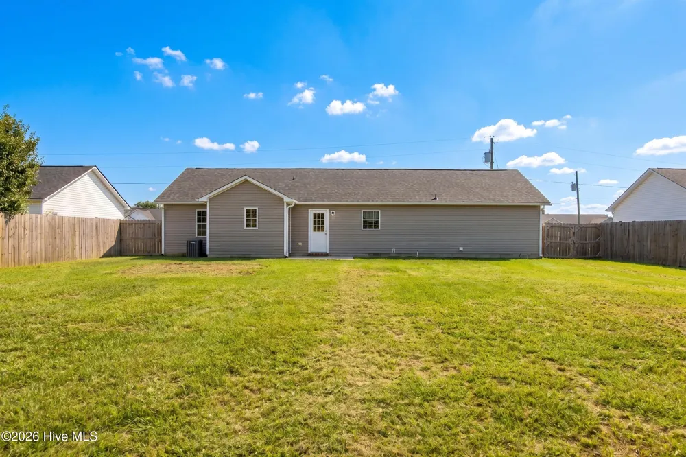 217 Wingspread Lane Beulaville, NC 28518