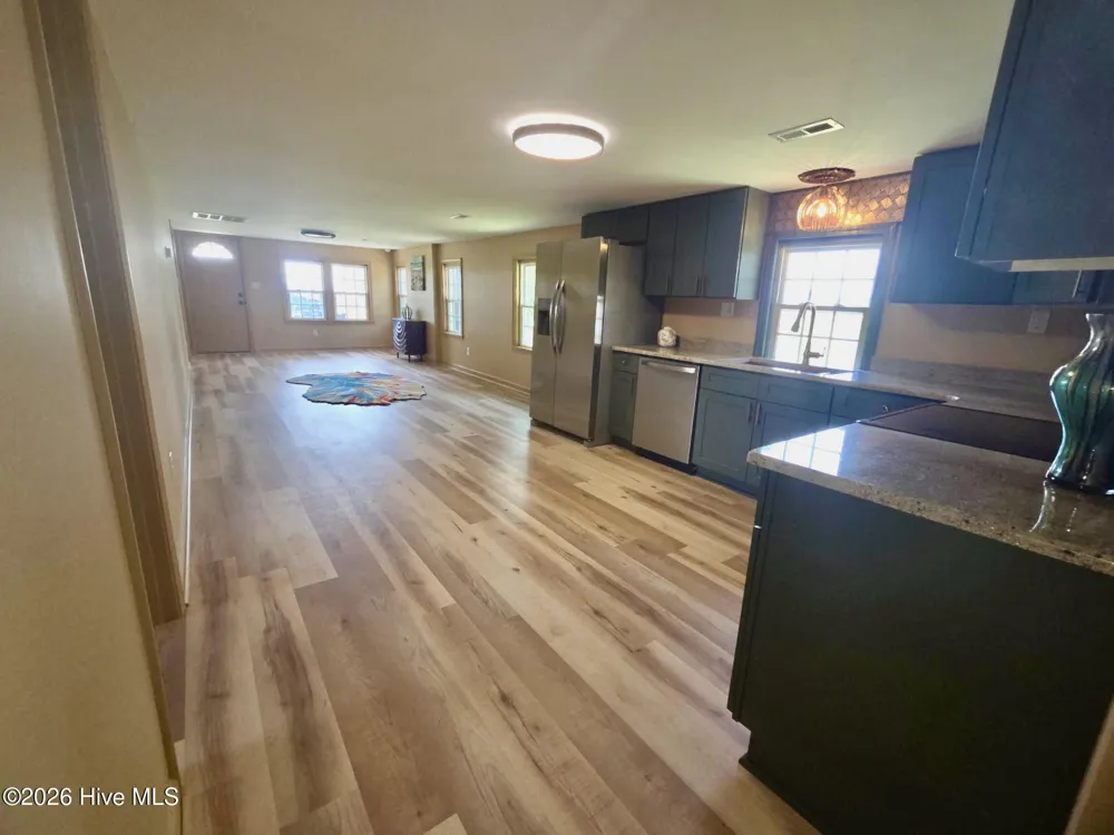 1106 S Dobson Chapel Road S Magnolia, NC 28453